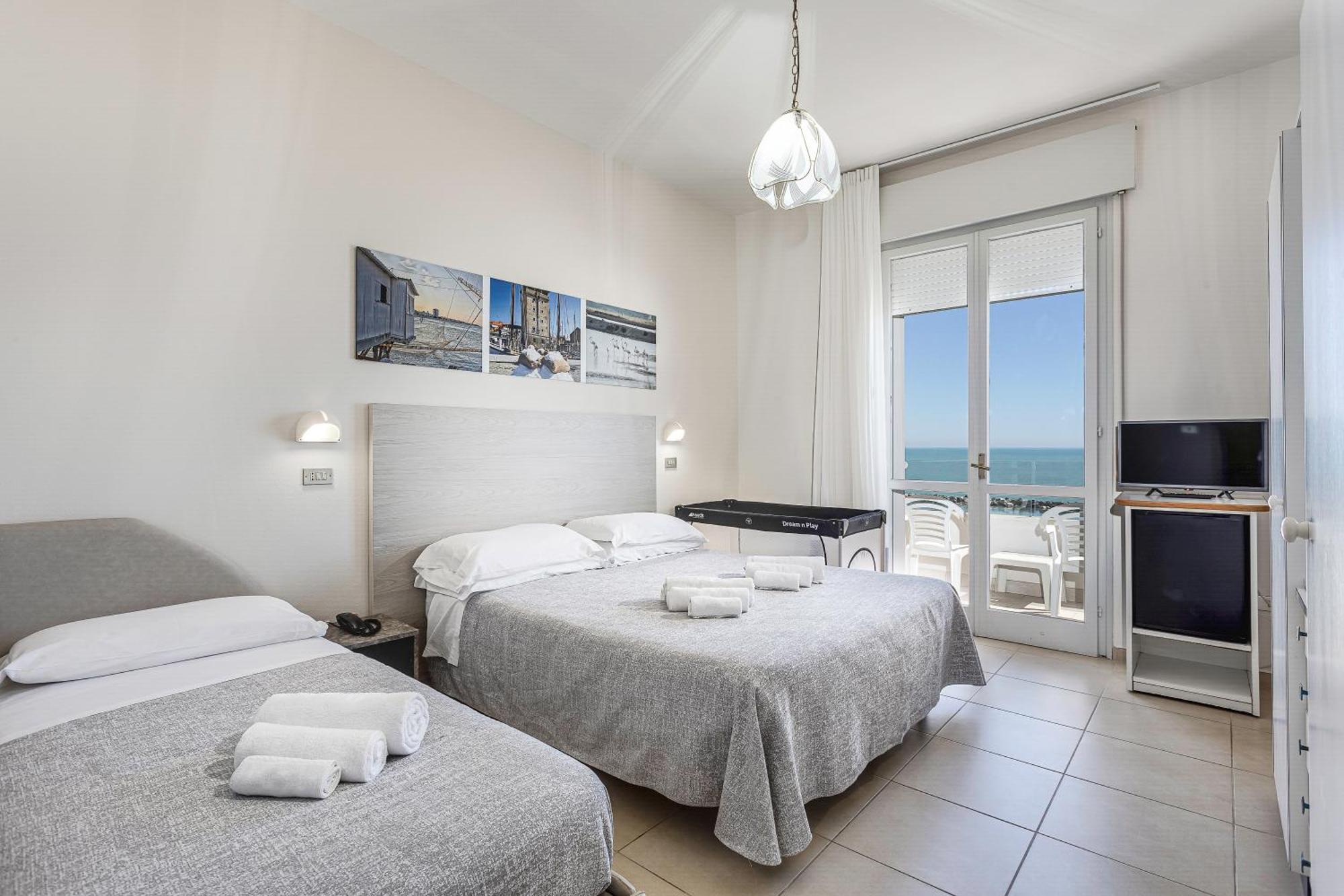 לידו די סביו Hotel Caesar מראה חיצוני תמונה